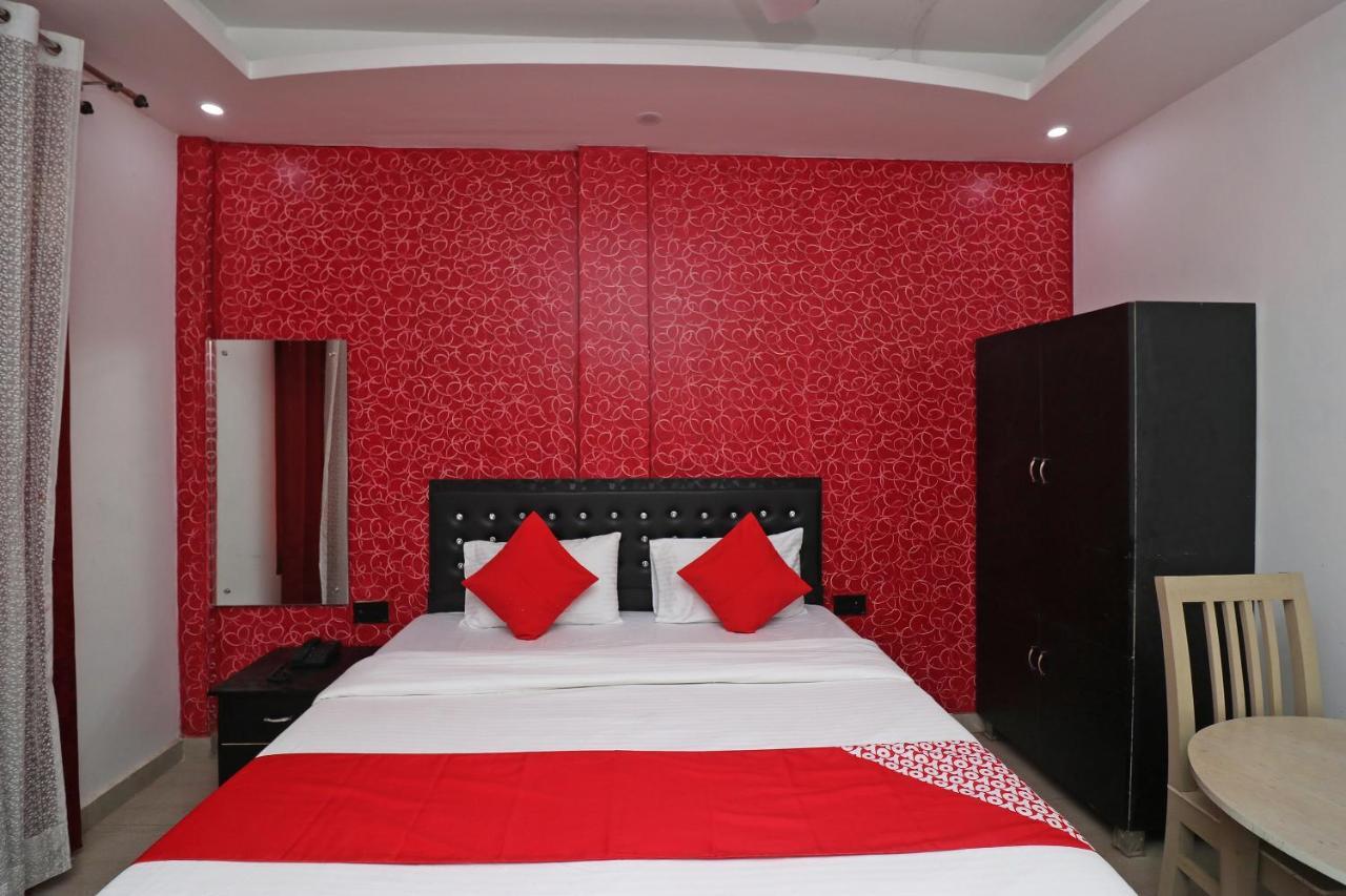 Oyo 62539 Hotel Shree Gopal Puri Exterior foto